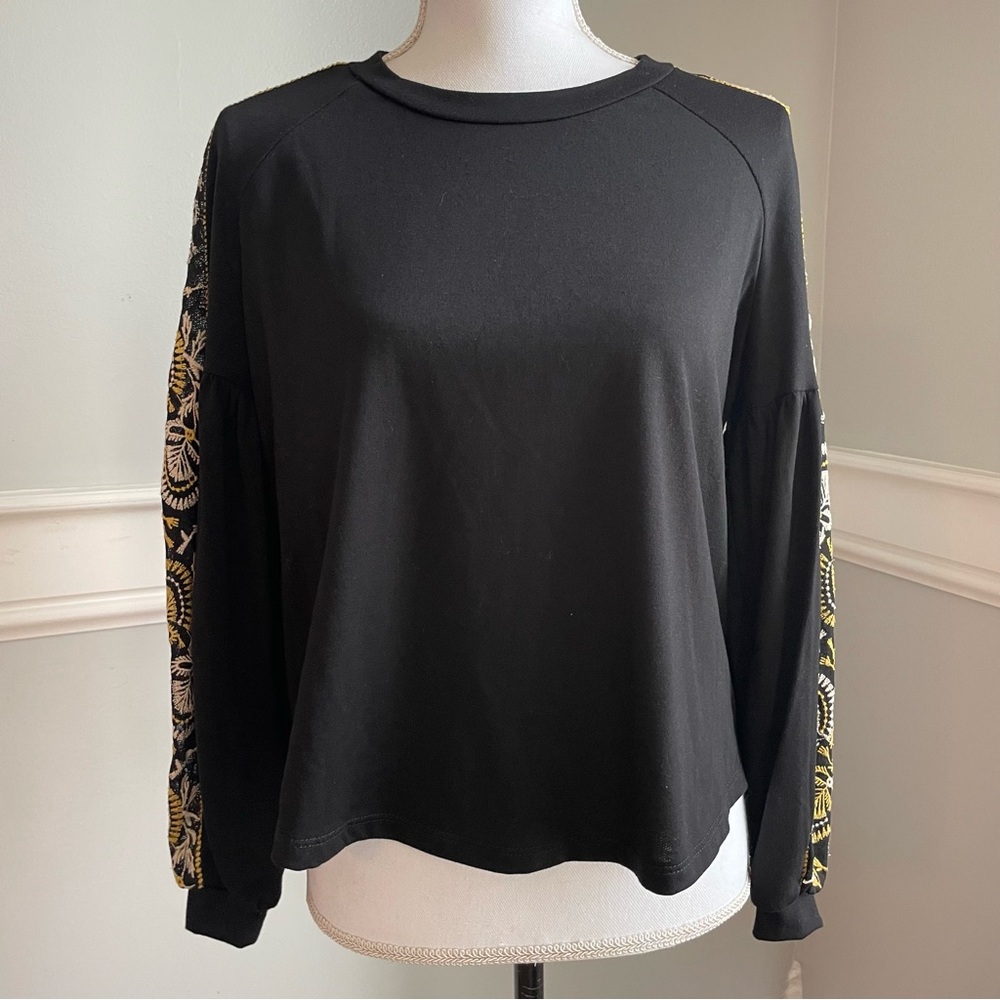 W5 Black Women's Top with Embroidered Floral Patterned Sleeves Size Small